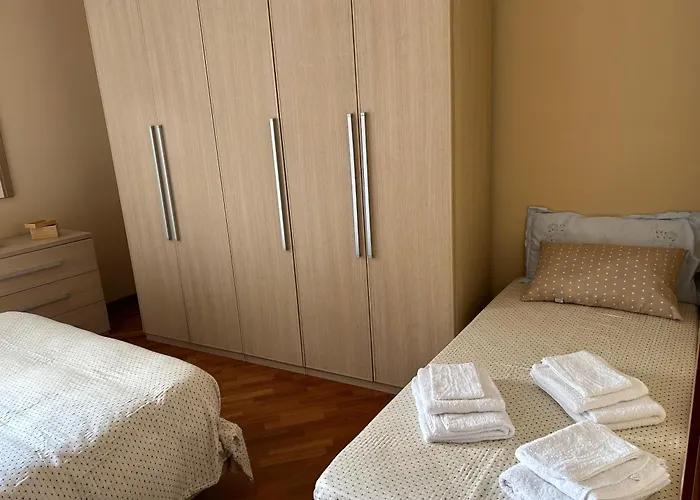 Ls Rooms - Appartamento In Centro Vista Mare